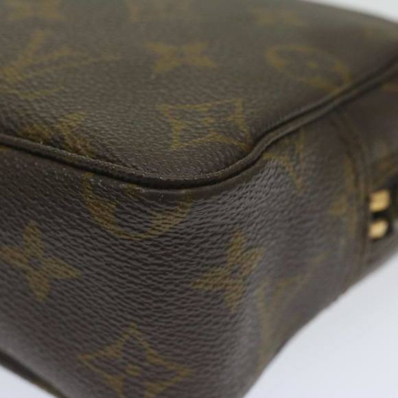 LOUIS VUITTON Poche Toilette Clutch Bag - Picture 10 of 16